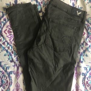 American Eagle olive green jeggings
